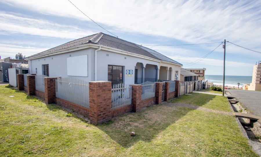 3 Bedroom Property for Sale in Quigney Eastern Cape